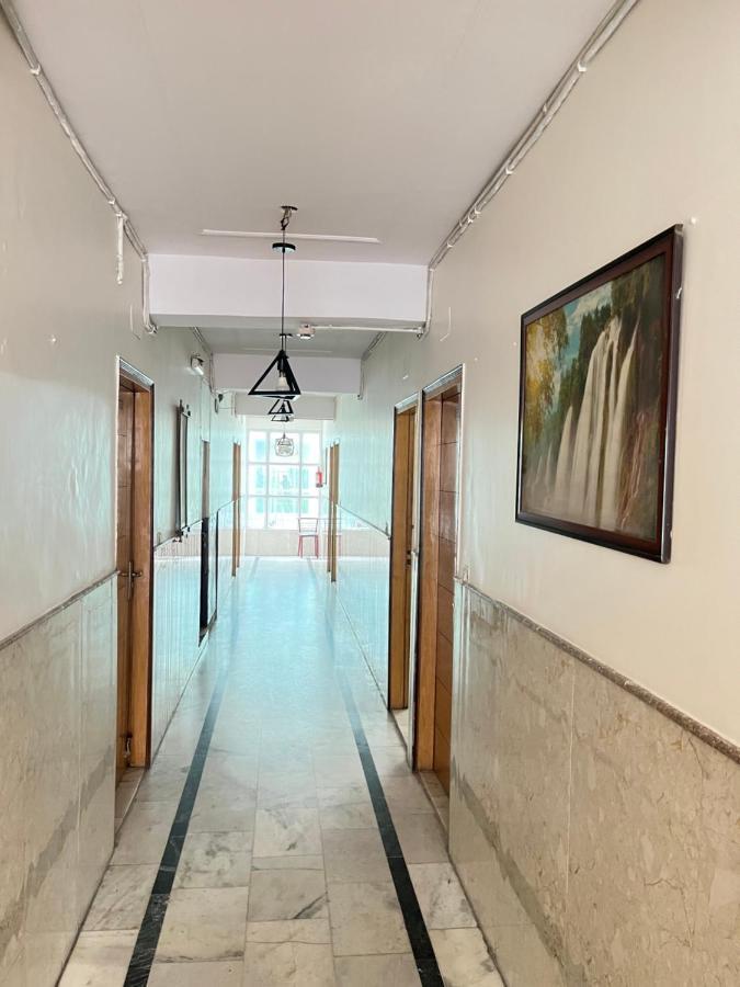 Hotel Star Palace - Near Karol Bagh Metro Δελχί Εξωτερικό φωτογραφία